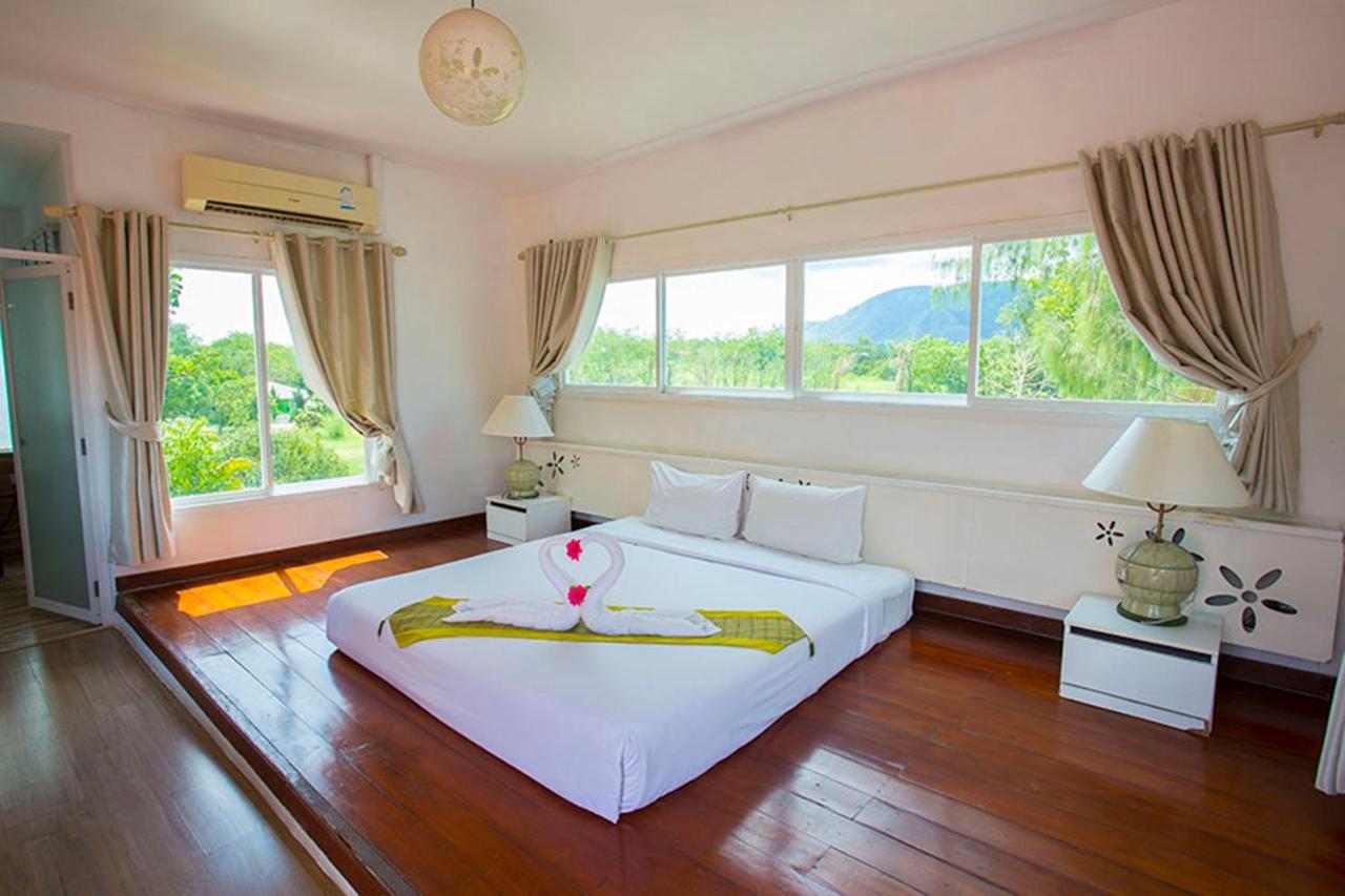 Aurora Resort Khao Yai Mu Si Exteriör bild